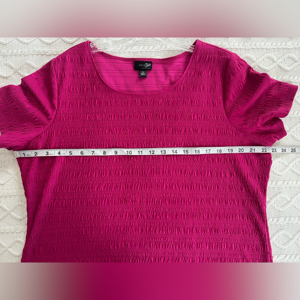 East 5th Fuchsia Textured Short Sleeve Blouse Women’s Size XLarge - Picture 13 of 13